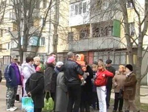 В Севастополе на ул.Брянской, 4 отключили газ, чтобы заставить жителей заплатить за «чудо-колонки»?