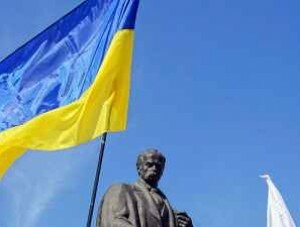 Руководители Севастополя и ВМС Украины возложили цветы к памятнику Шевченко