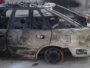 В Севастополе продолжают гореть автомобили