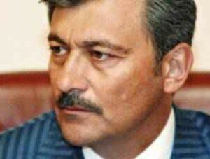 Премьер автономии активно загоняет губернатора Севастополя в рамки своей Стратегии