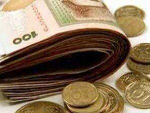 Севастополь впервые занял 3-е место по уровню официальной зарплаты на Украине