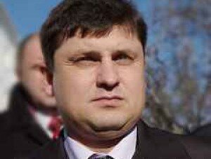 Для замены всех зашлакованных домовых стояков Гагаринского района власти Севастополя намерены взять кредит в размере 15 миллионов гривен