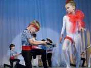 Детская школа-студия «Черное море» приглашает на танцевальную феерию
