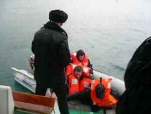 Севастопольские спасатели отработали действия на море